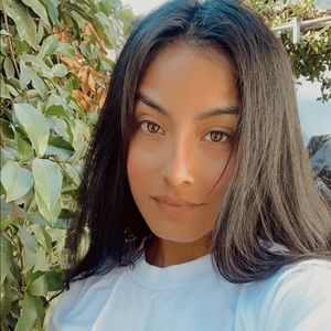 Meet your Posher, Jacqueline